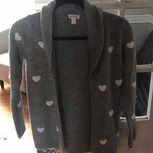Grey cardigan with white hearts on the side